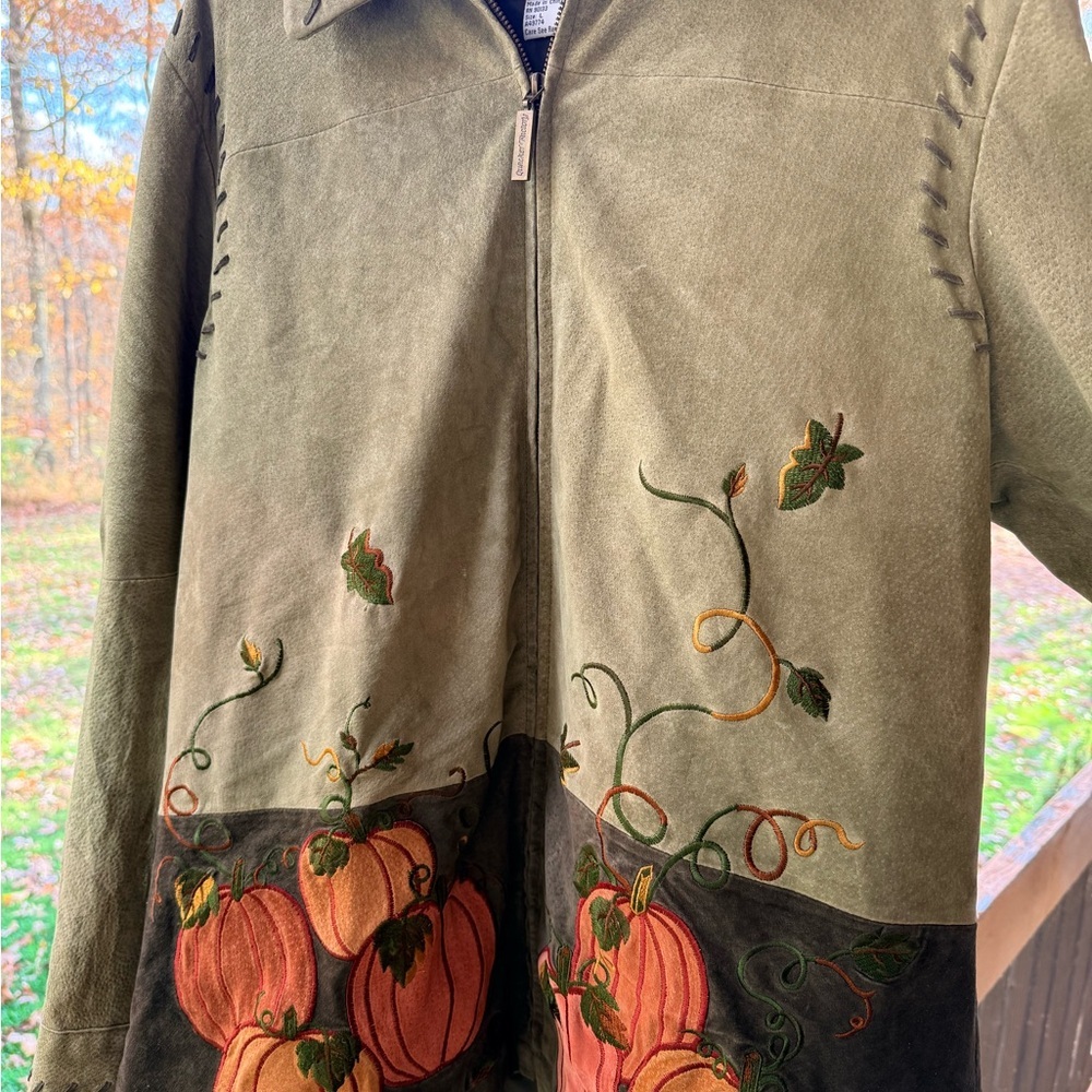 Quacker Factory Green Leather Jacket with Pumpkin Design​